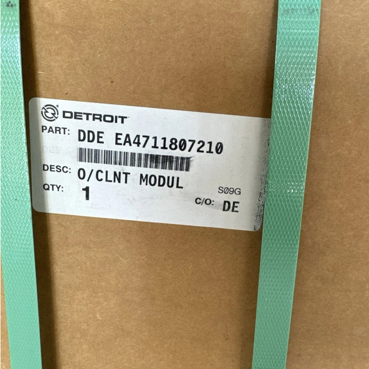 EA4711807210 Genuine Detroit Diesel Oil Coolant Module