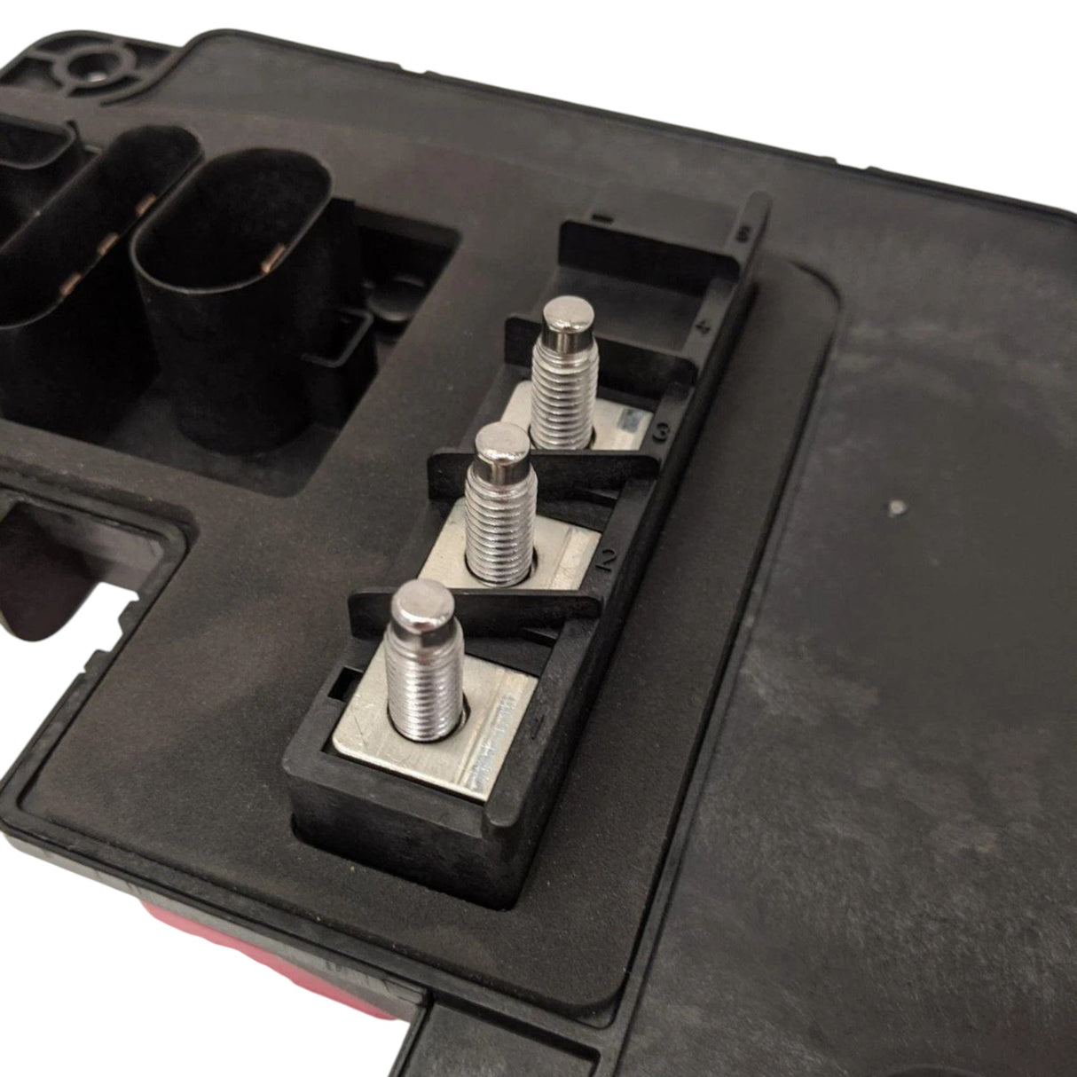 A66-01882-010 Freightliner Daimler Battery Cable Access Power Module