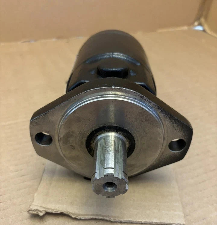 TBO130AM110AAAA Genuine Parker Hydraulic Motor