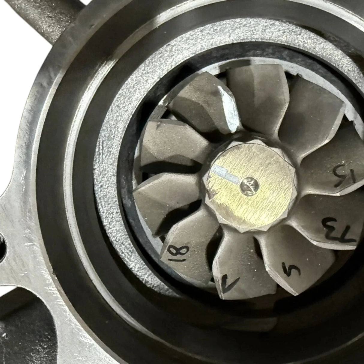 RA80969999 Genuine Detroit Diesel Turbocharger MBE4000 - Truck To Trailer