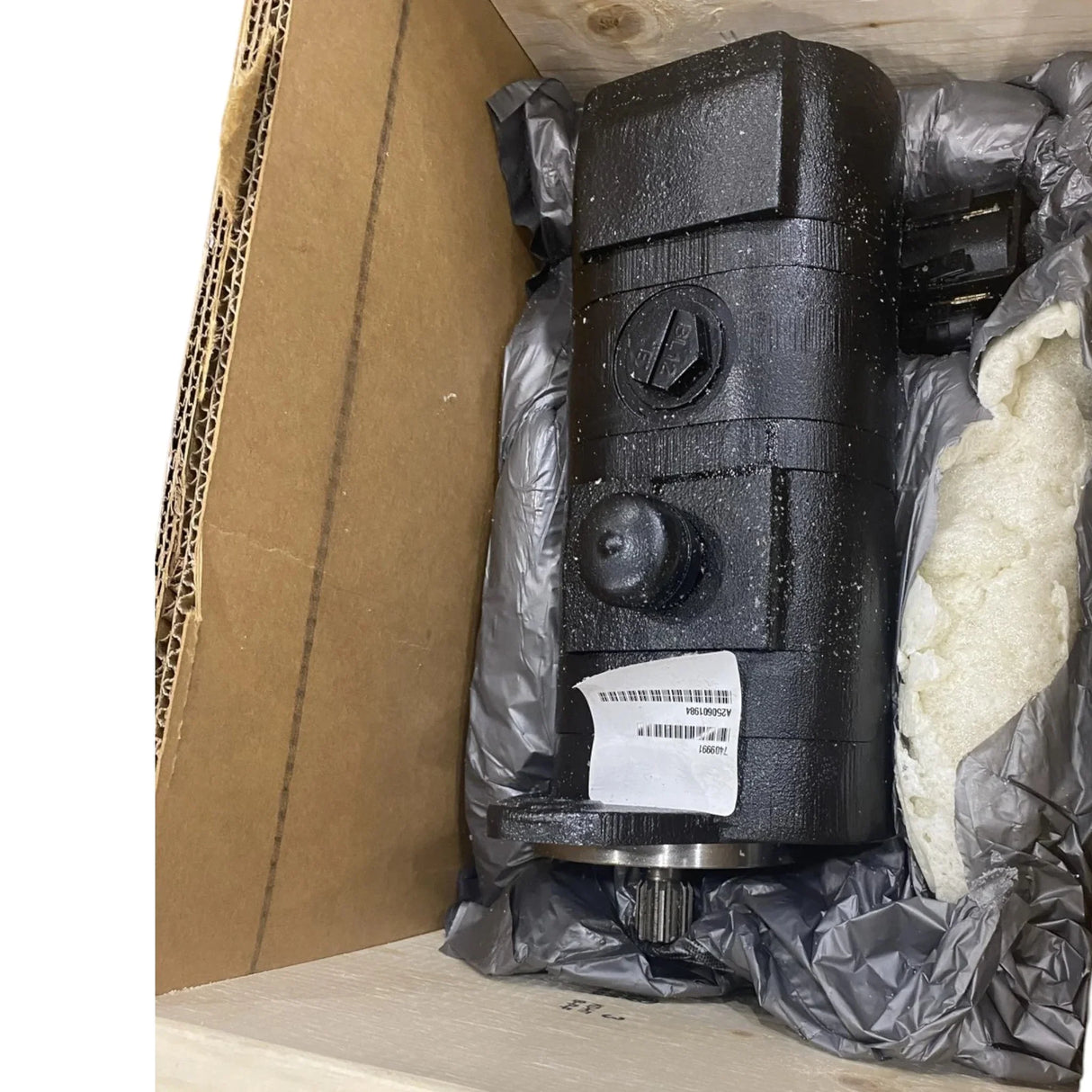 7409991 Bobcat High Flow Triple Gear Pump - Truck To Trailer