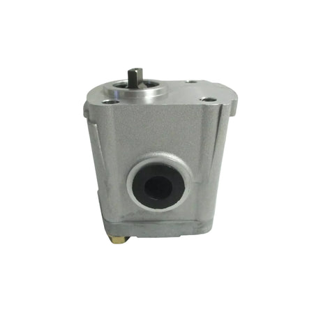 67980-36100 Kubota Hydraulic Pump - Truck To Trailer
