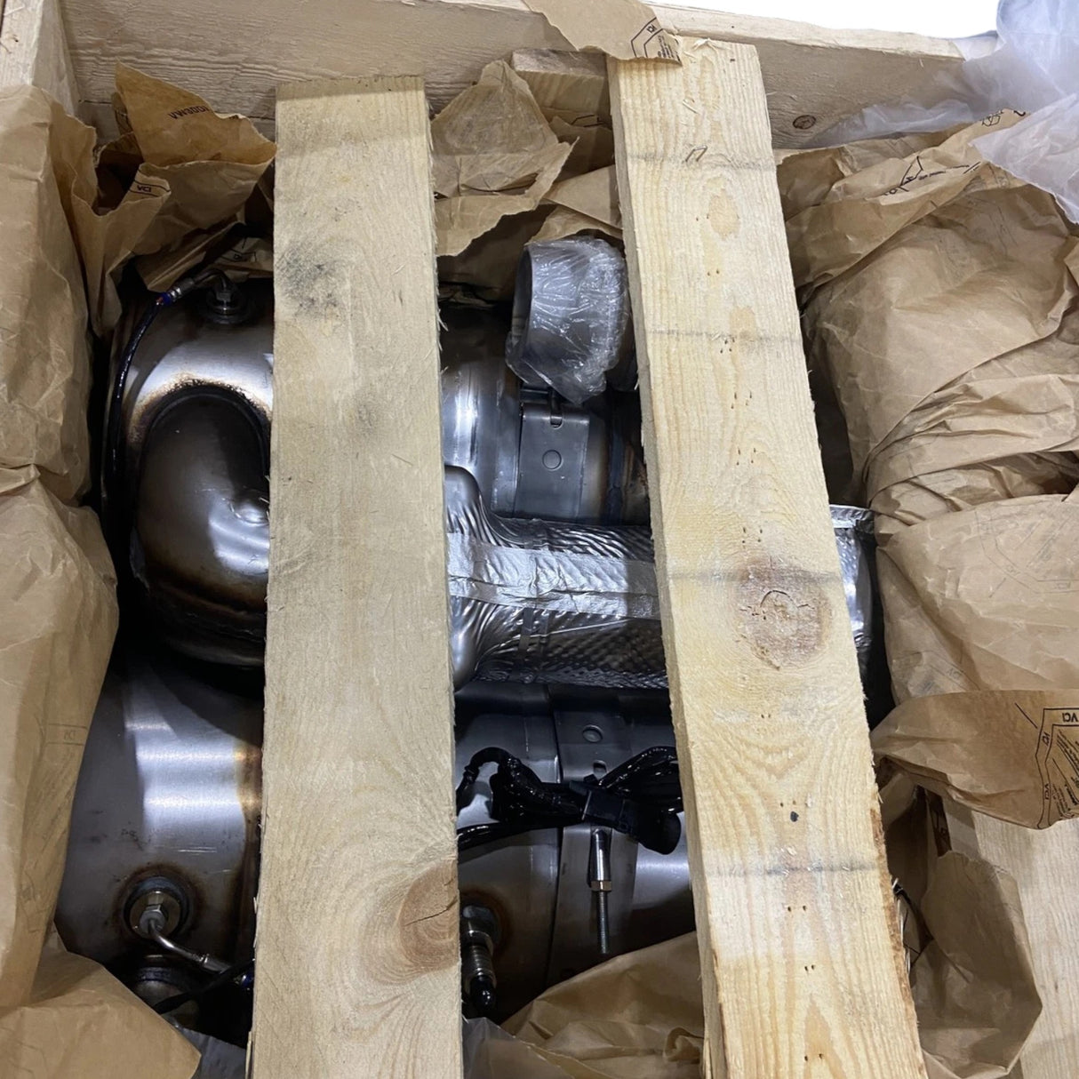 5598246 Genuine Caterpillar Clean Emissions Exhaust Module