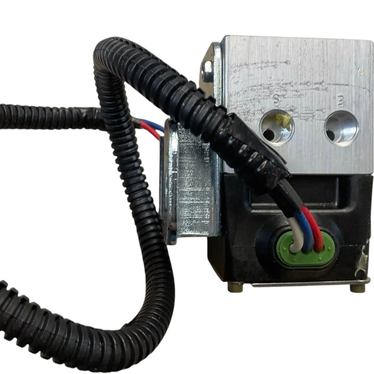 K-3198 Genuine Eaton Valve - Truck To Trailer