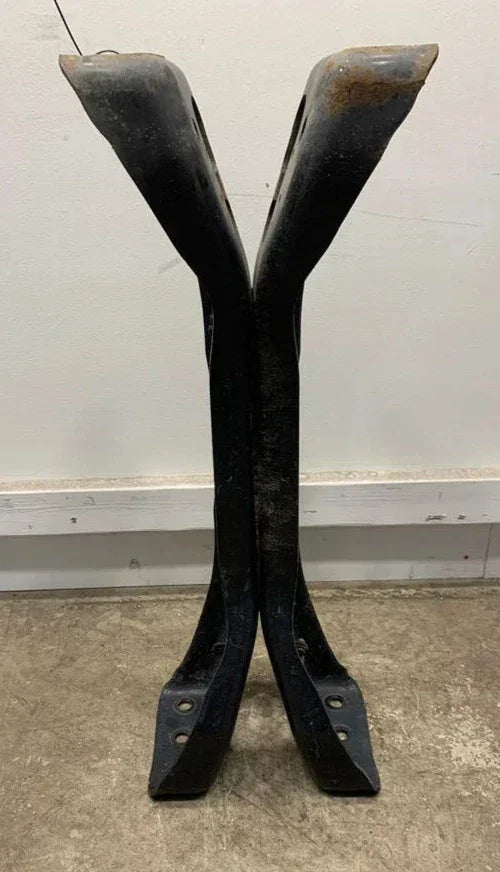 1660005C2 Genuine International Frame Crossmember - Truck To Trailer