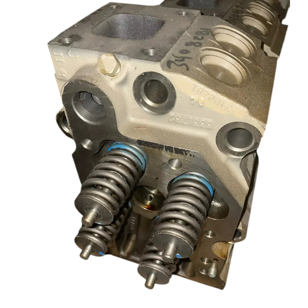 3408281 Cummins Cylinder Head - Truck To Trailer