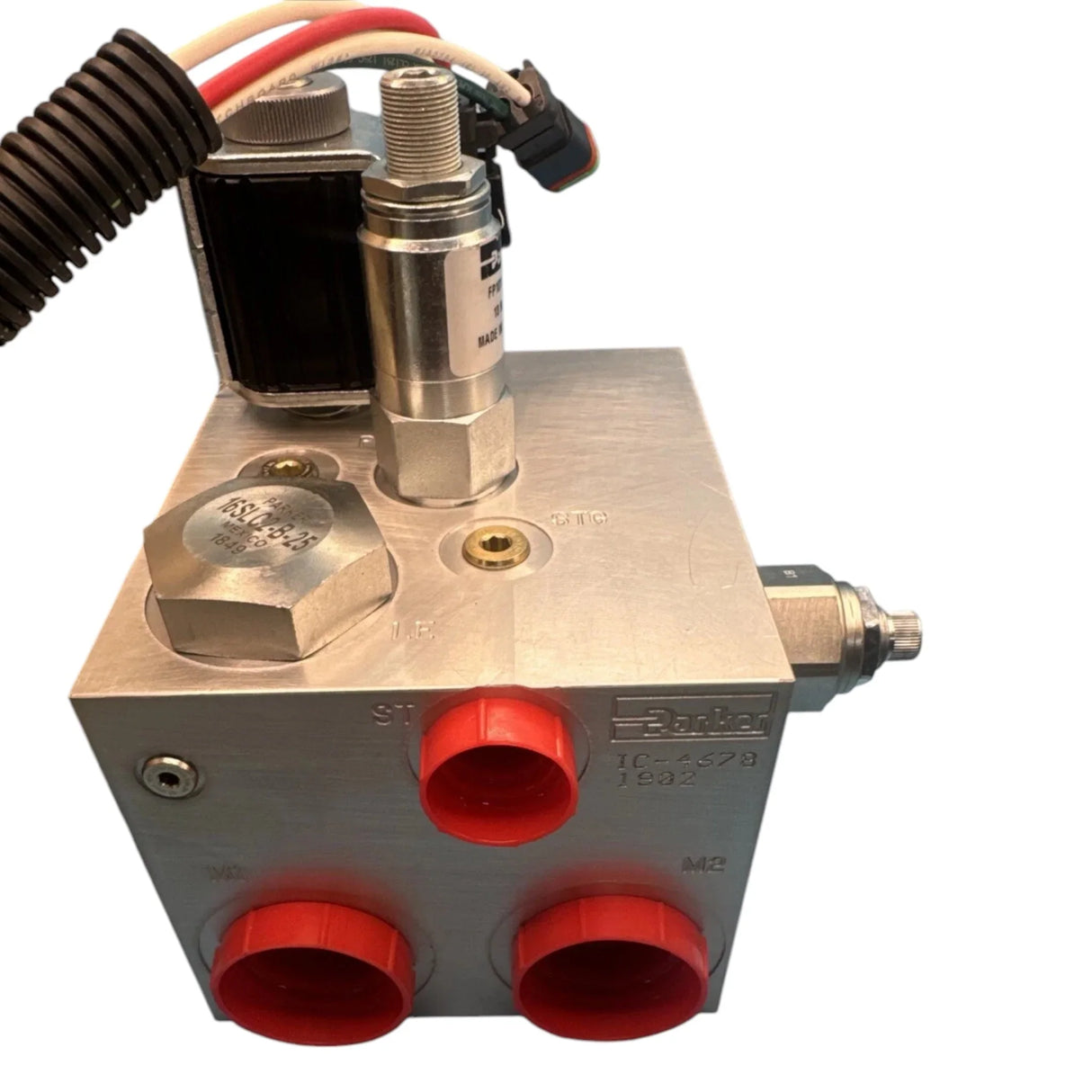 05-27618-000 Genuine Parker Hydraulic Control Manifold 12V - Truck To Trailer