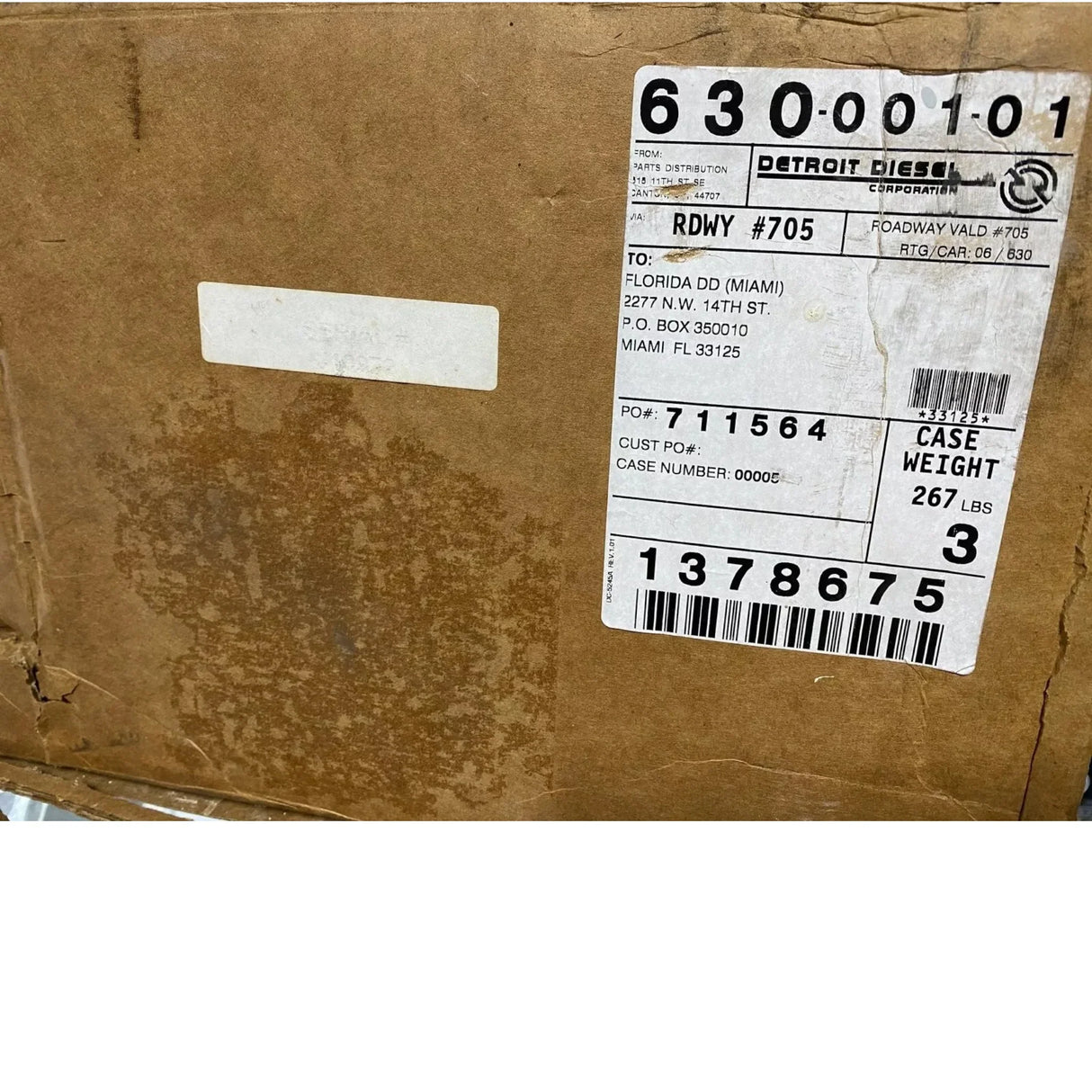 R23525568 Genuine Detroit Diesel Engine Cylinder Head - Truck To Trailer