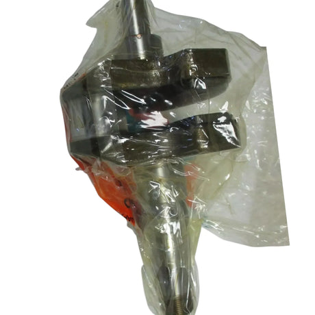 19104-23010 Kubota Crankshaft - Truck To Trailer