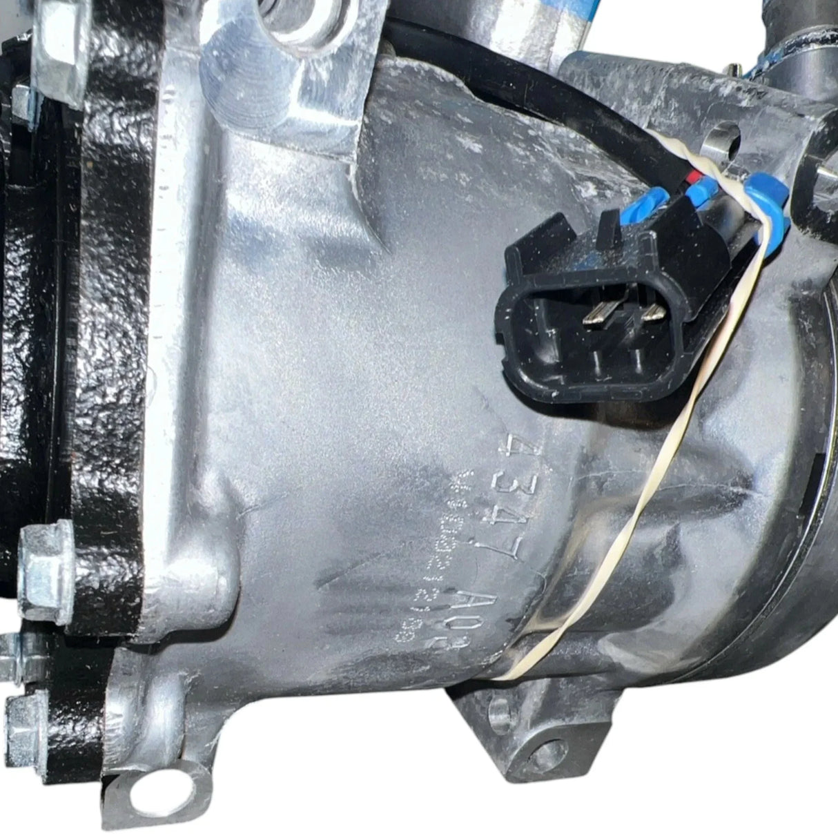 3808548C3 Genuine International A/C Compressor - Truck To Trailer