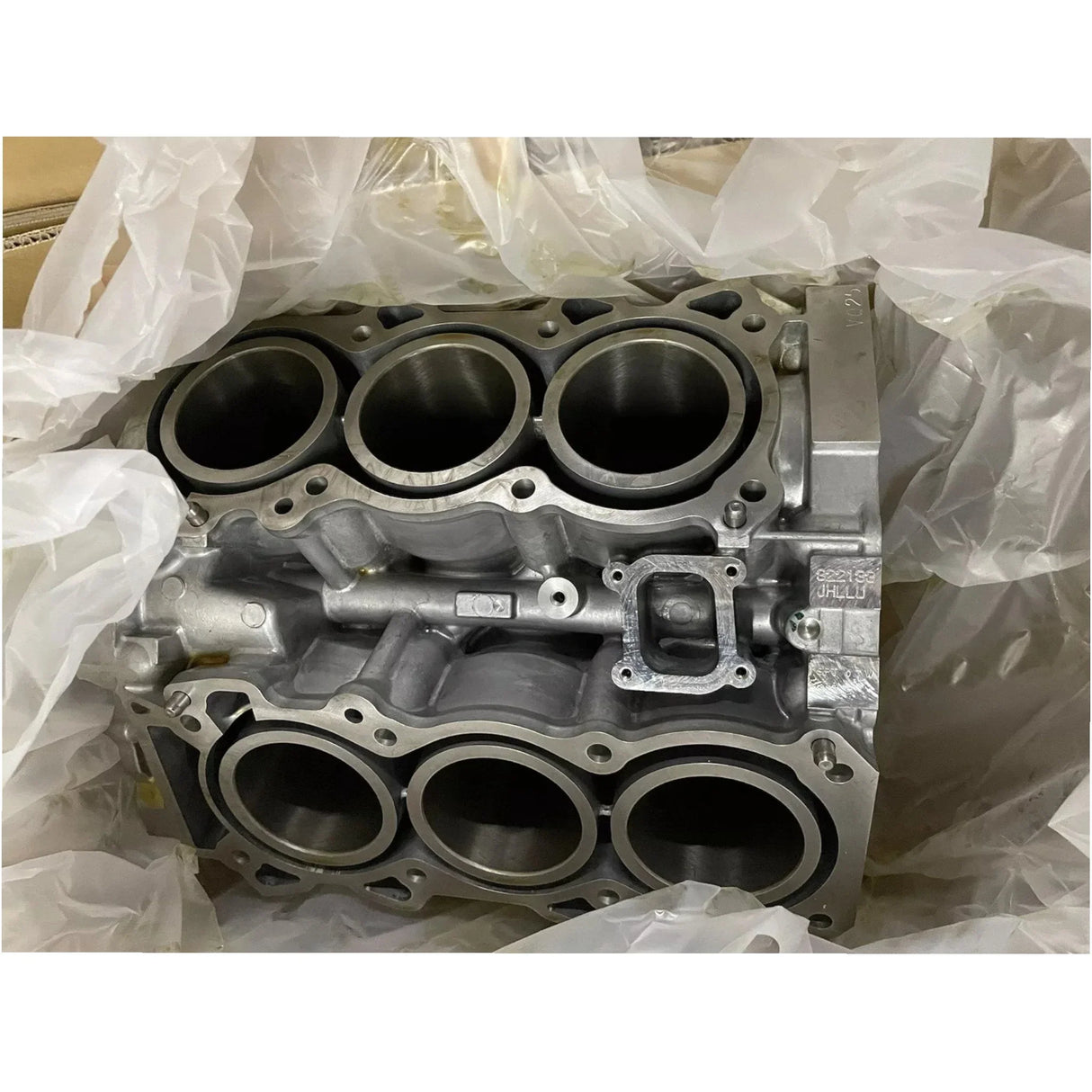 11000-1NM0A Nissan Cylinder Block - Truck To Trailer