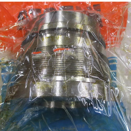 68773-71930 Kubota Hydraulic Cylinder Head - Truck To Trailer