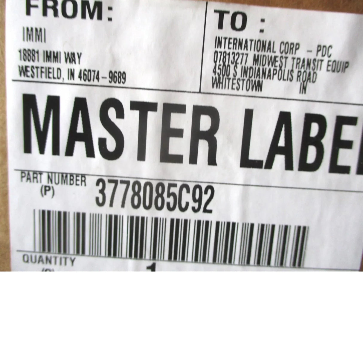 3778085C92 International Seat RH Bus Body 39 BTI 3-PT NL 42 Vinyl Gray N/ICS - Truck To Trailer