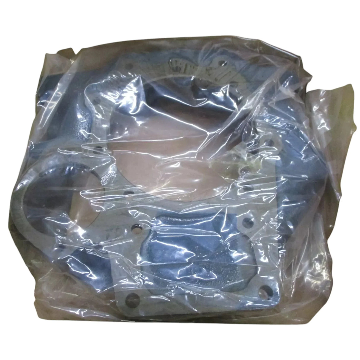 15628-04610 Kubota Flywheel Housing - Truck To Trailer