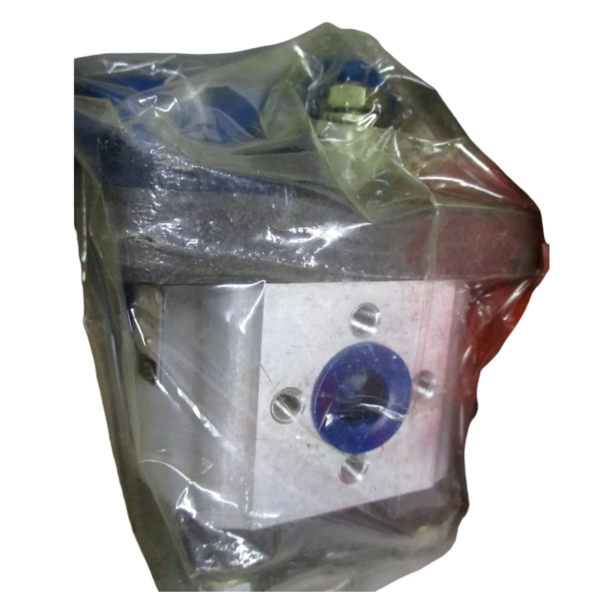 36200-82203 Kubota Hydraulic Oil Pump - Truck To Trailer