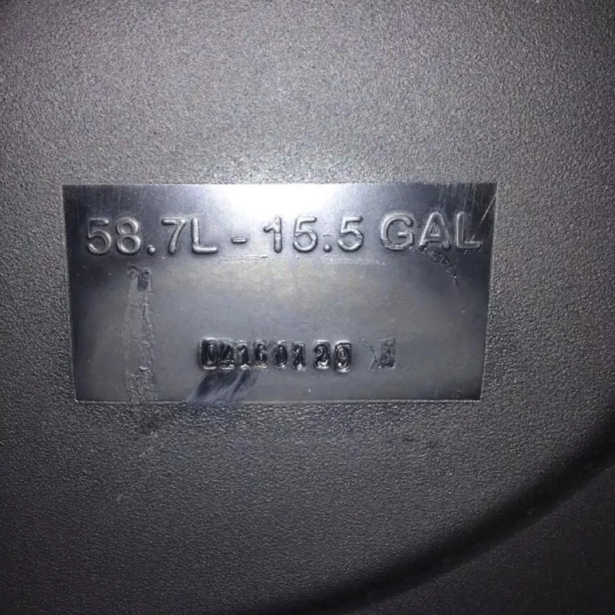 4028120C94 International Gallon DEF Tank Assembly 15.5 - Truck To Trailer