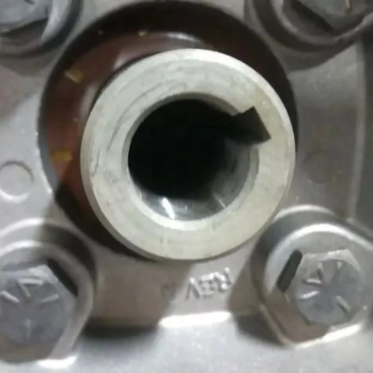 4RP11 Dayton Direct Drive Speed Reducer 1 1.5 Max Input HP 175 Max Output RPM - Truck To Trailer