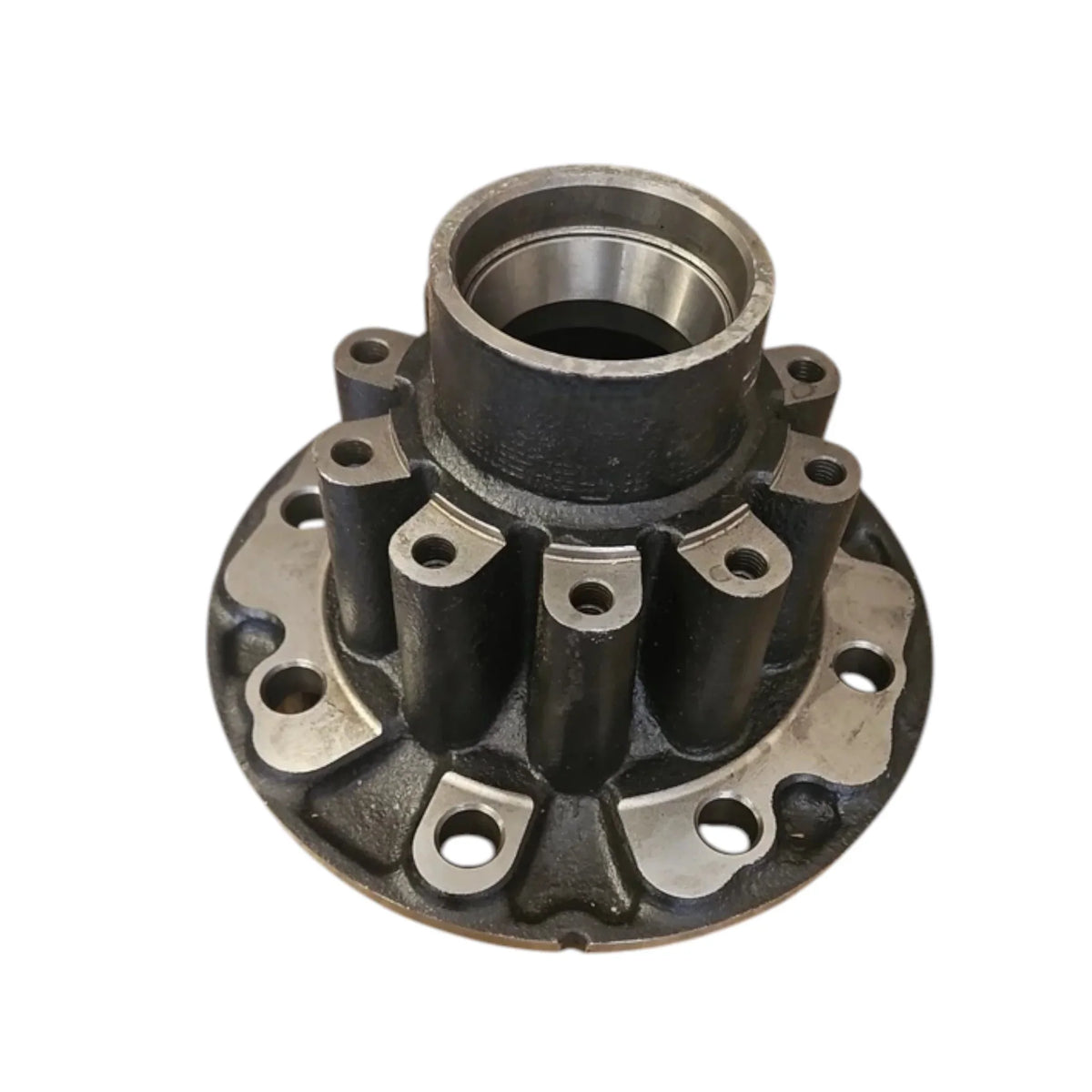 HF928K Gunite Front Steer Wheel Hub Truck To Trailer