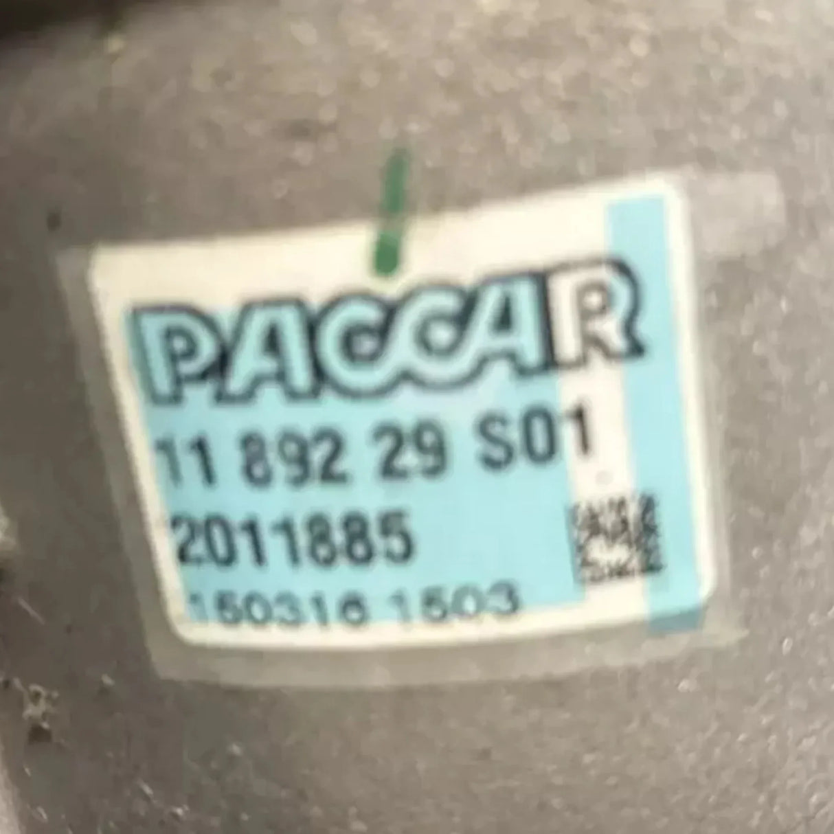 2011885 Genuine Paccar Oil Module MX13 - Truck To Trailer