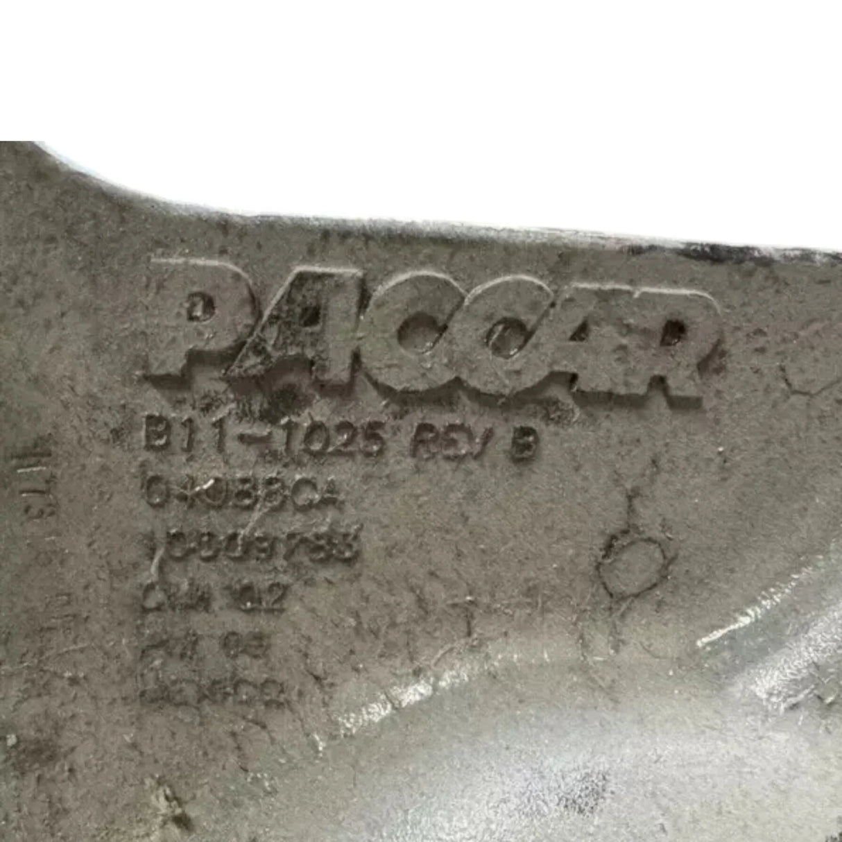 B111025 Genuine Paccar Front Left Side Spring Bracket - Truck To Trailer