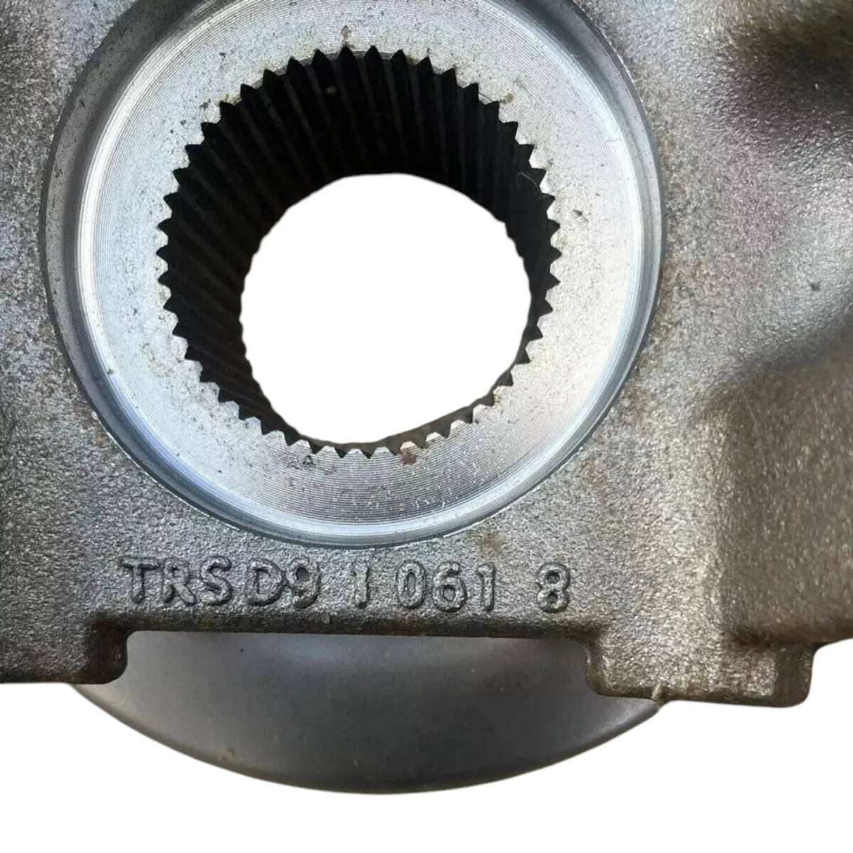 C18-6000-001 Genuine Paccar End Yoke - Truck To Trailer