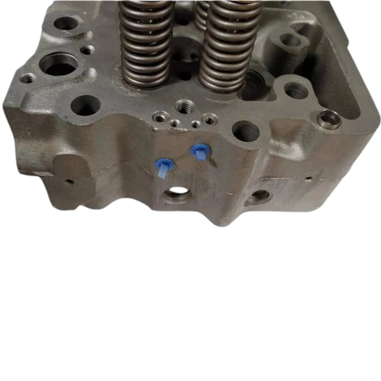 3068516 Cummins Left Cylinder Head - Truck To Trailer