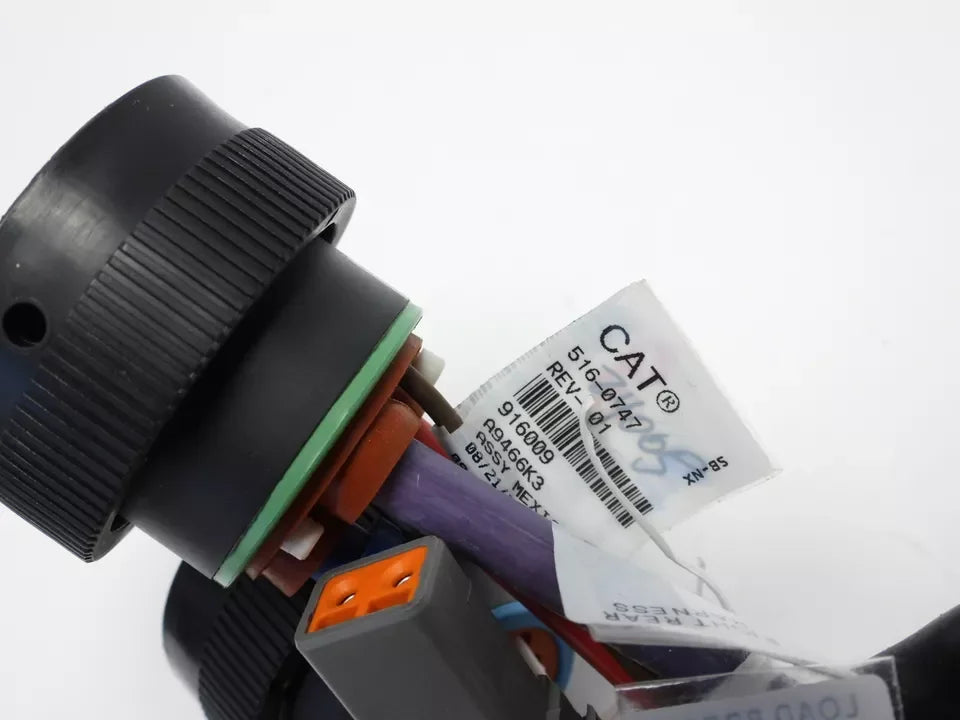 516-0747 Caterpillar Panel Wiring Harness - Truck To Trailer