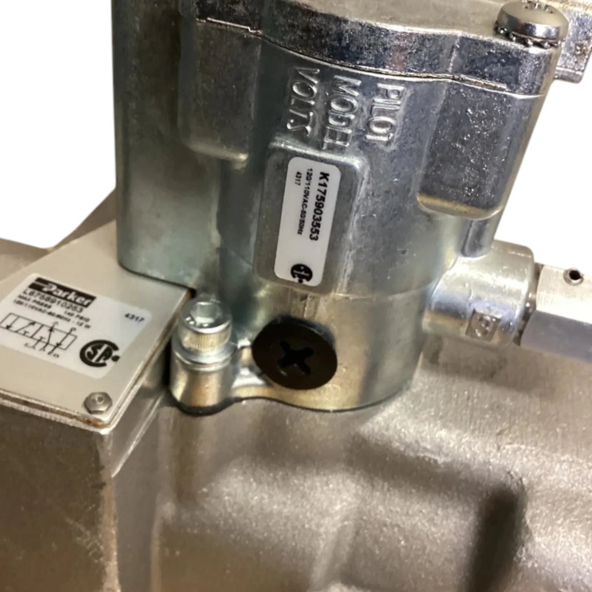 L6758910253 Parker Solenoid Air Control Valve - Truck To Trailer