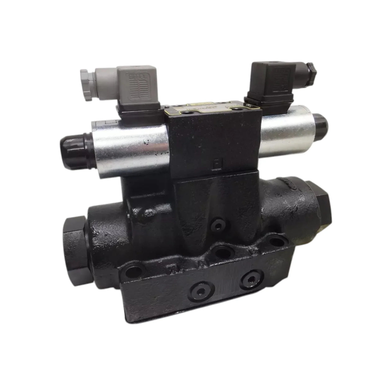 D61VW004C4VJPL1P Parker Hydraulic Directional Control Valve - Truck To Trailer