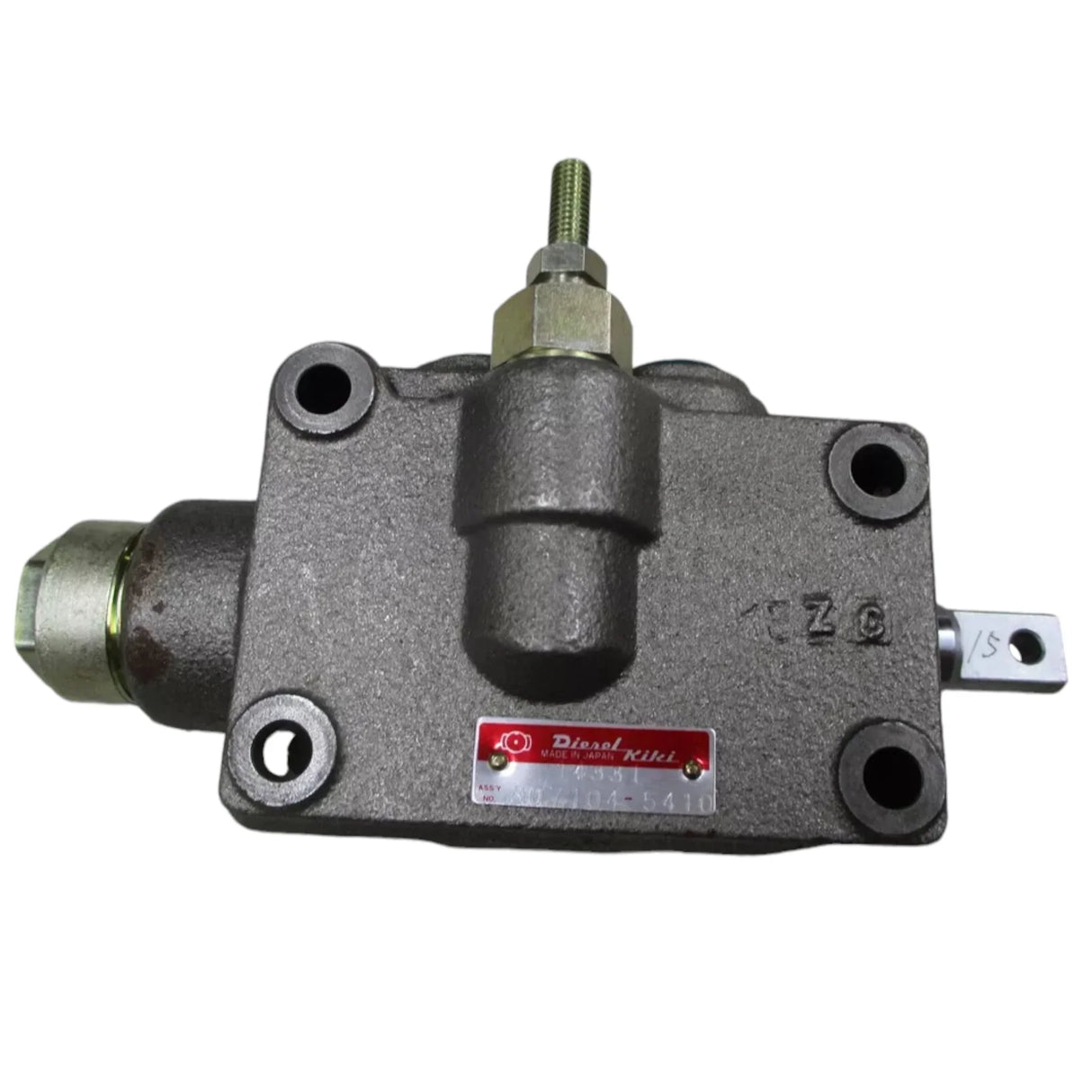 36330-82350 Kubota Hydraulic Control Valve M5950 - Truck To Trailer