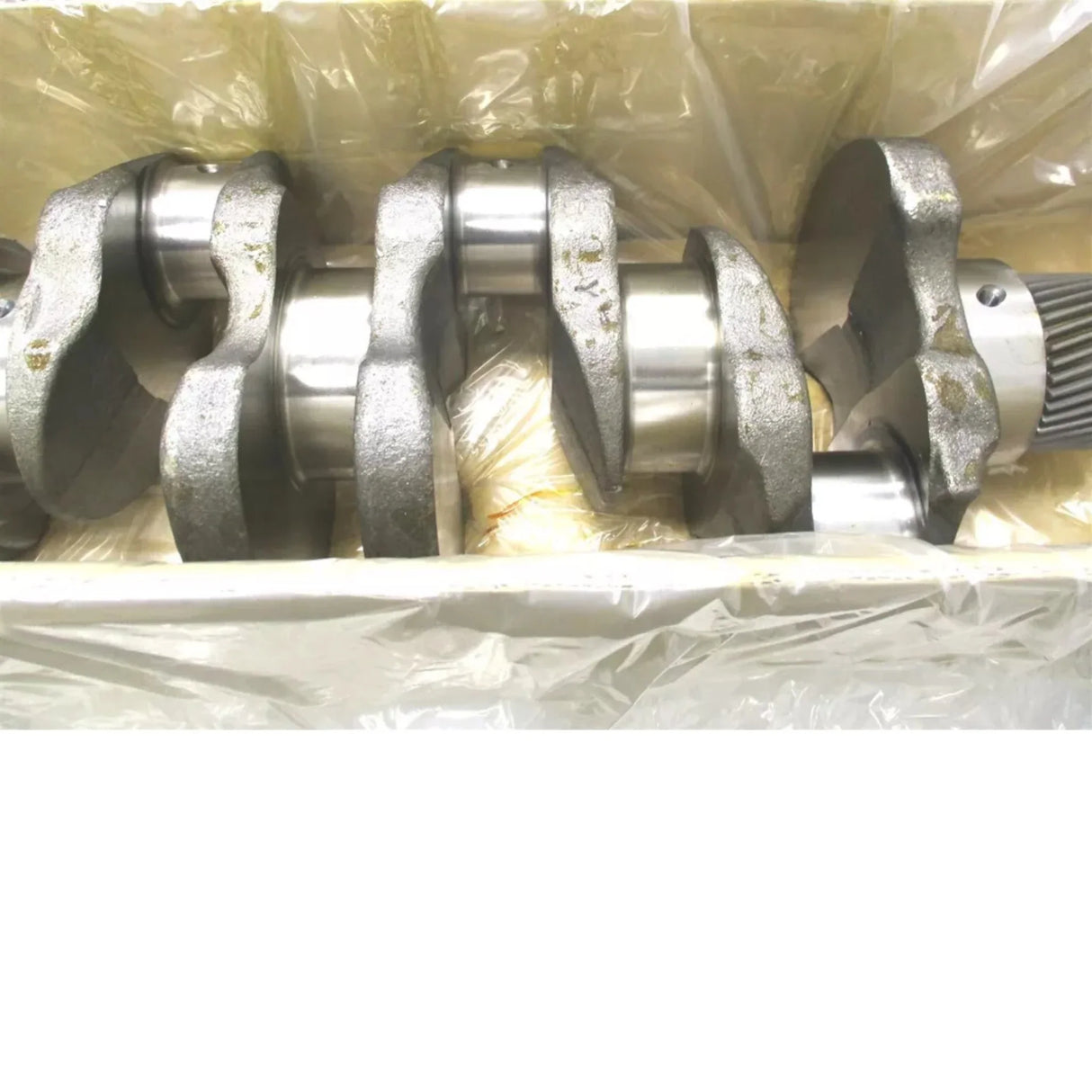 1G574-23017 Kubota Crankshaft - Truck To Trailer
