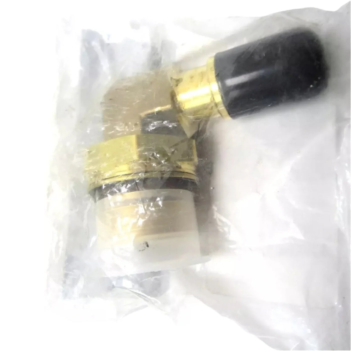 4065219C1 International Adapter Fitting M27 SAE J2044 - Truck To Trailer