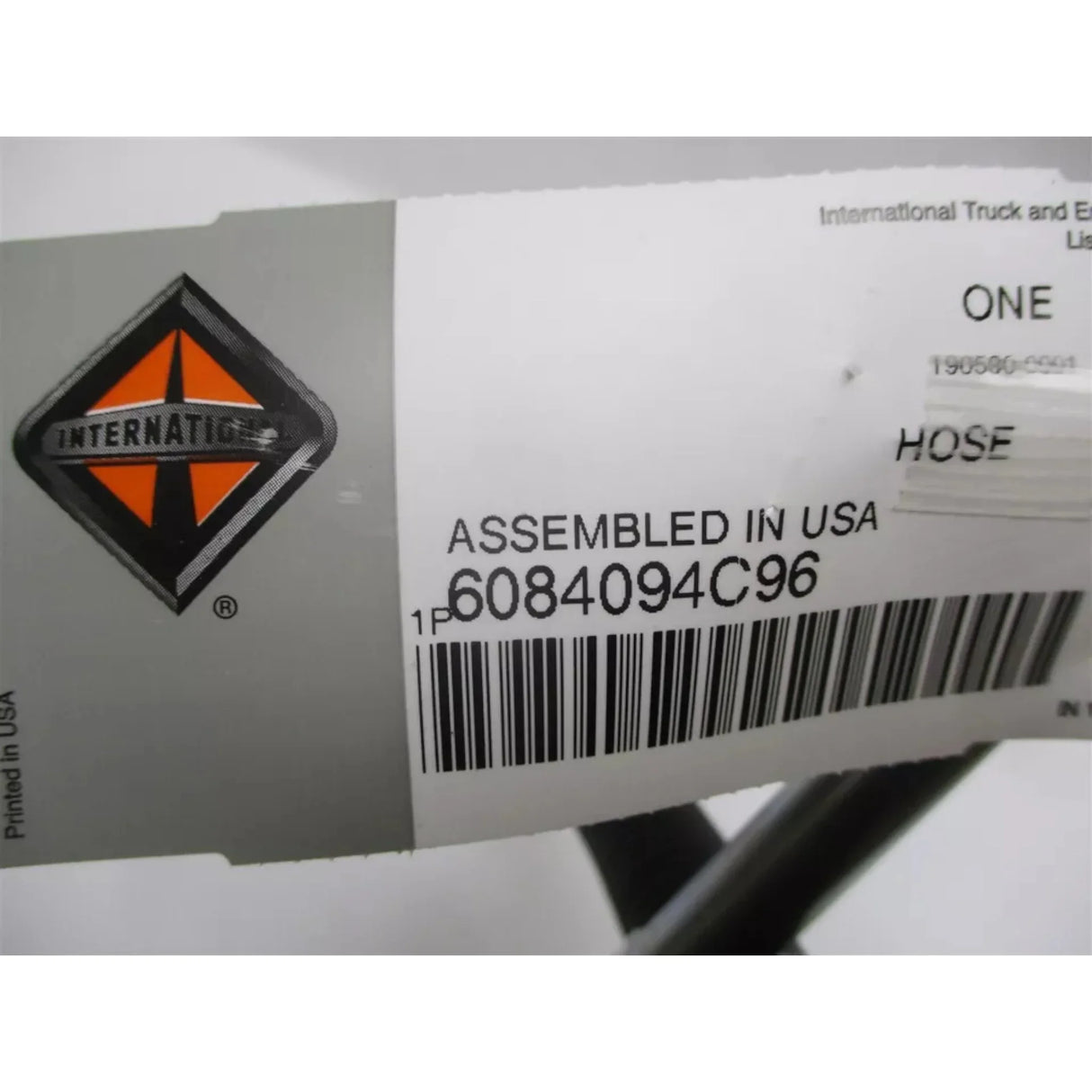 6084094C96 International Hose, Air Condition Cond-To TXV, Low Cab - Truck To Trailer