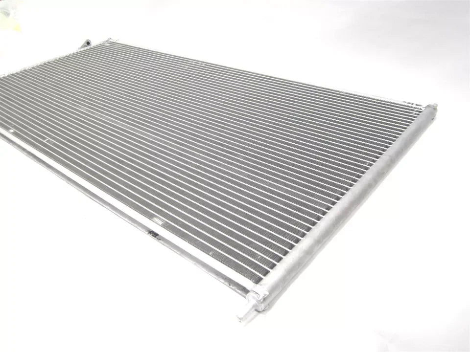 2591836C93 International Air Conditioner Condenser Assembly - Truck To Trailer