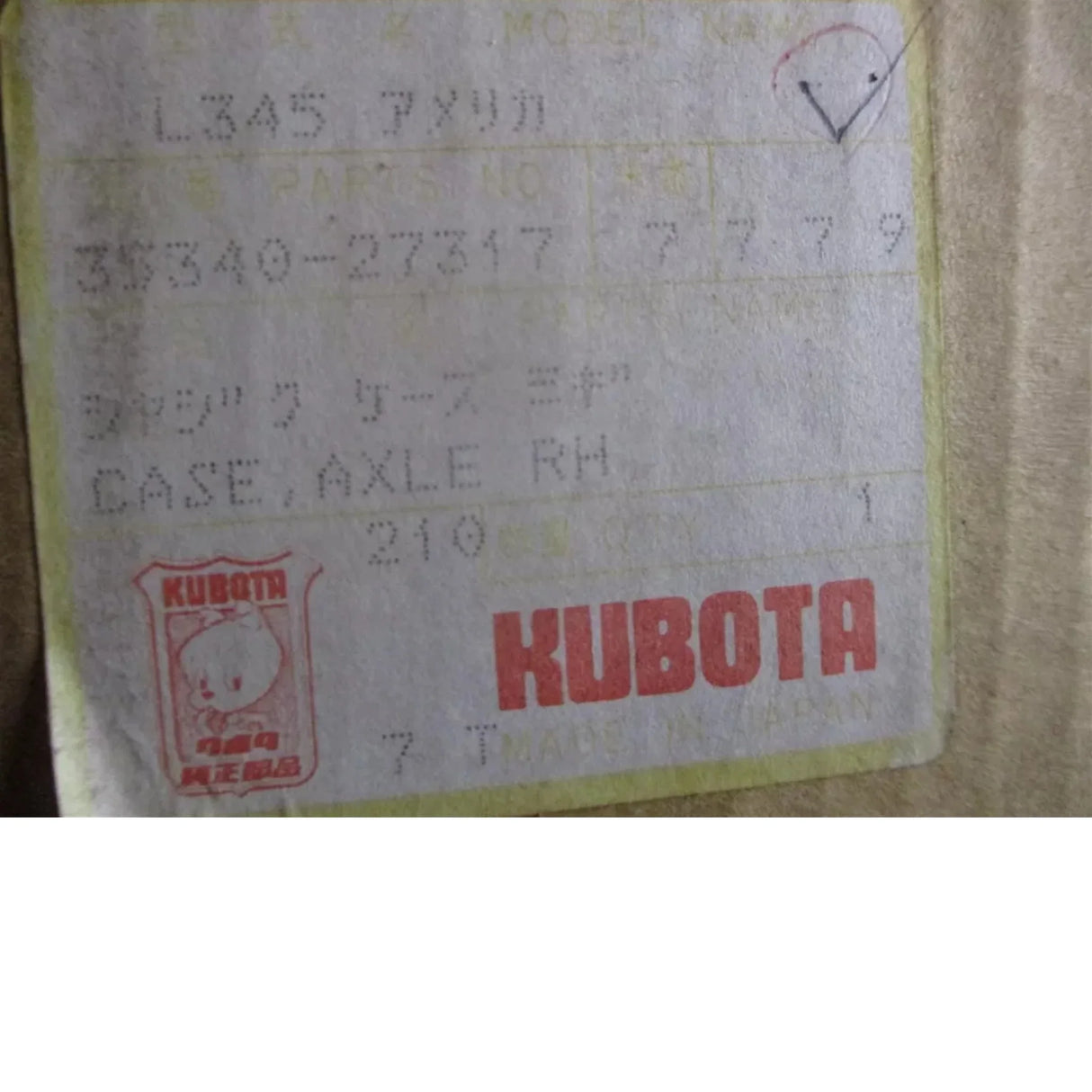 35340-27317 Kubota Axle Case L305 L345 Right Hand - Truck To Trailer