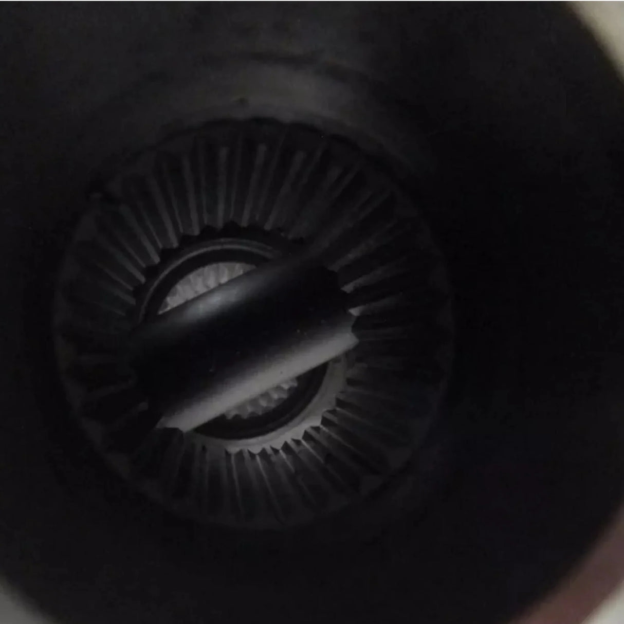 19587-010 Eaton Posi GM Chevy 12 Bolt Truck 3.42 Down Limited Slip Differential - Truck To Trailer