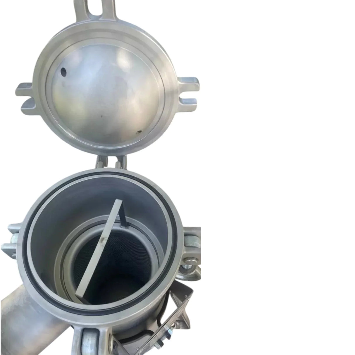 SBF0111SB03F Eaton Sideline Bag Filter Housing - Truck To Trailer