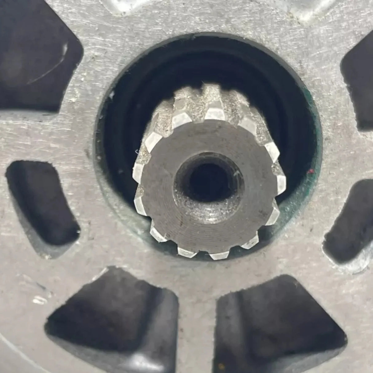 0301616 Parker Hydraulic Pump Commercial InterTech Gear Pump - Truck To Trailer