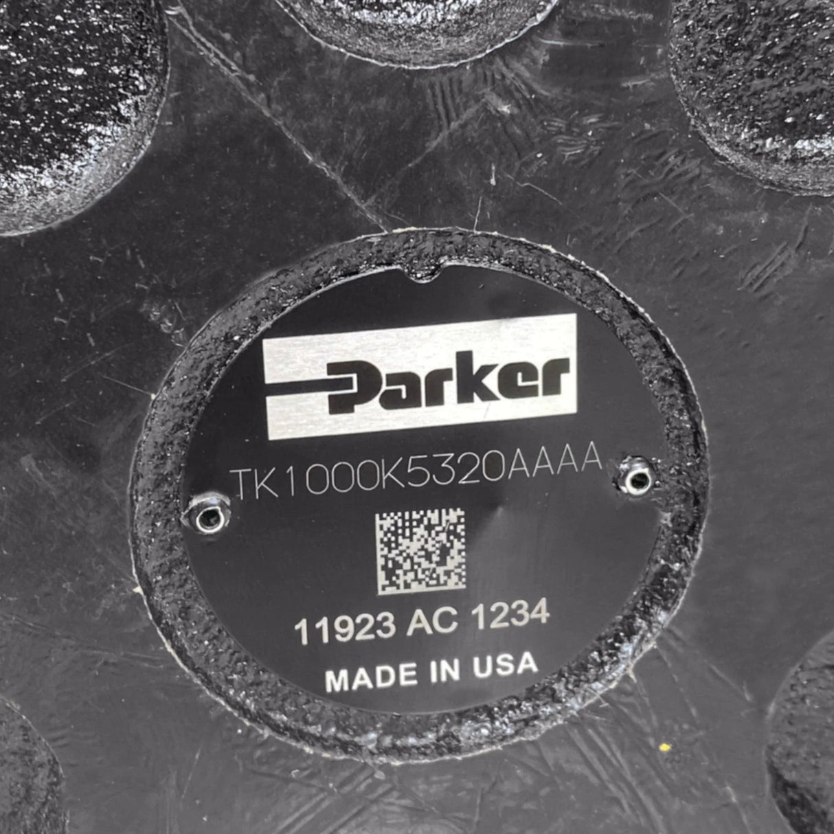 TK1000K5320AAAA Parker TK Series Low Speed High Torque Large Frame Torqmotor - Truck To Trailer