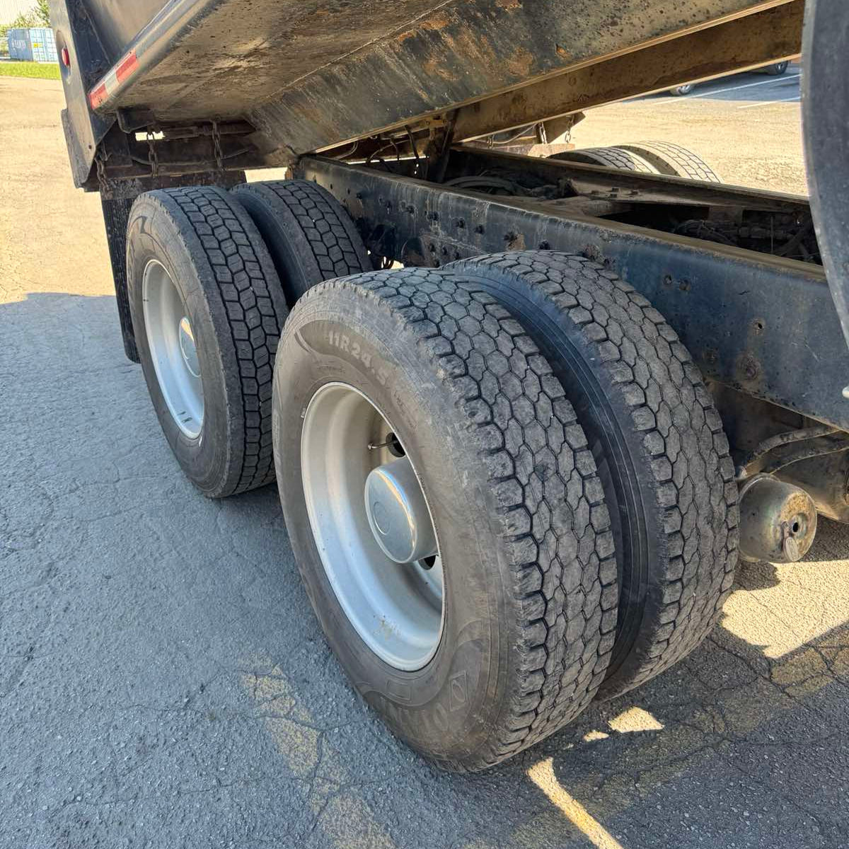2016 Western Star 4700SF Tandem-Axle Dump Truck