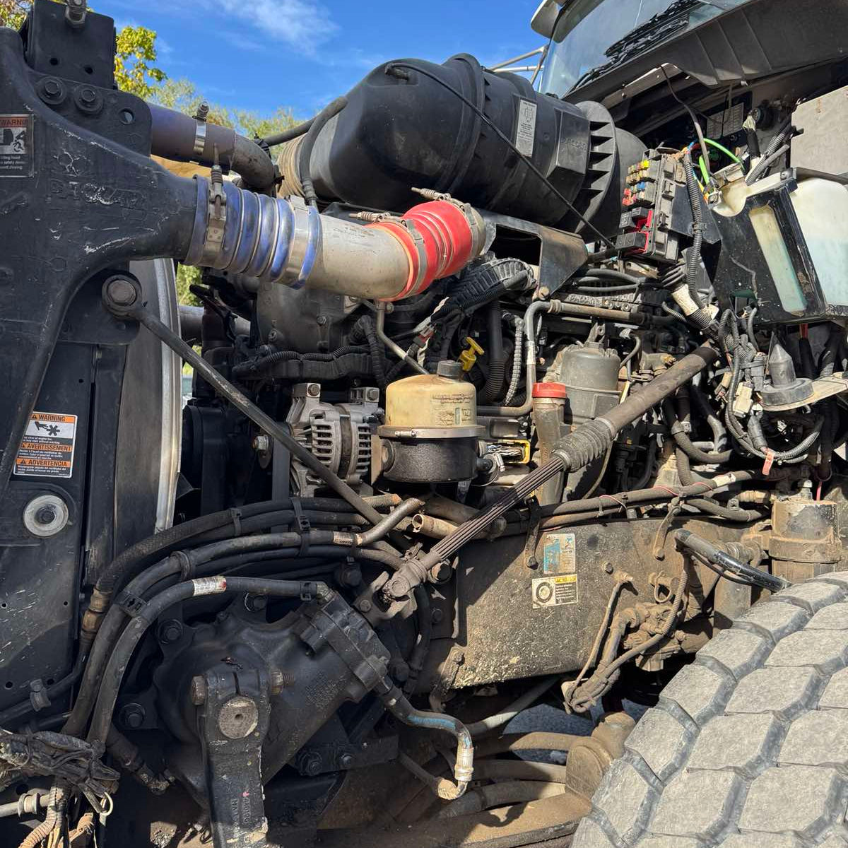 2016 Kenworth T800 Tandem-Axle Dump Truck