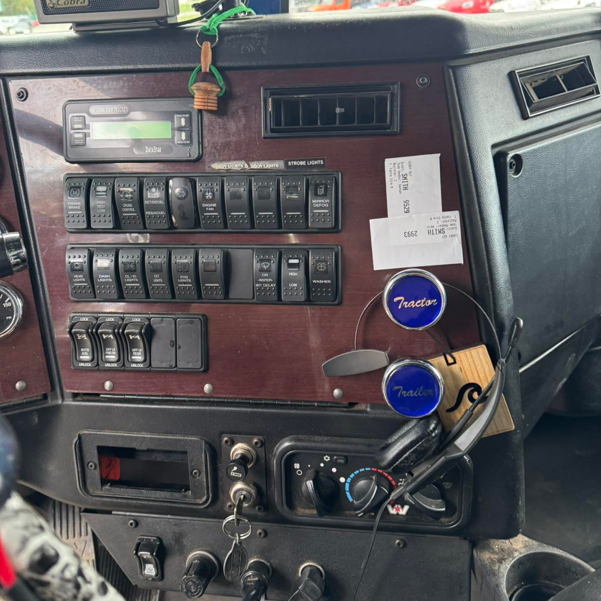 2019 Western Star 4900SF Tri-Axle Dump Truck