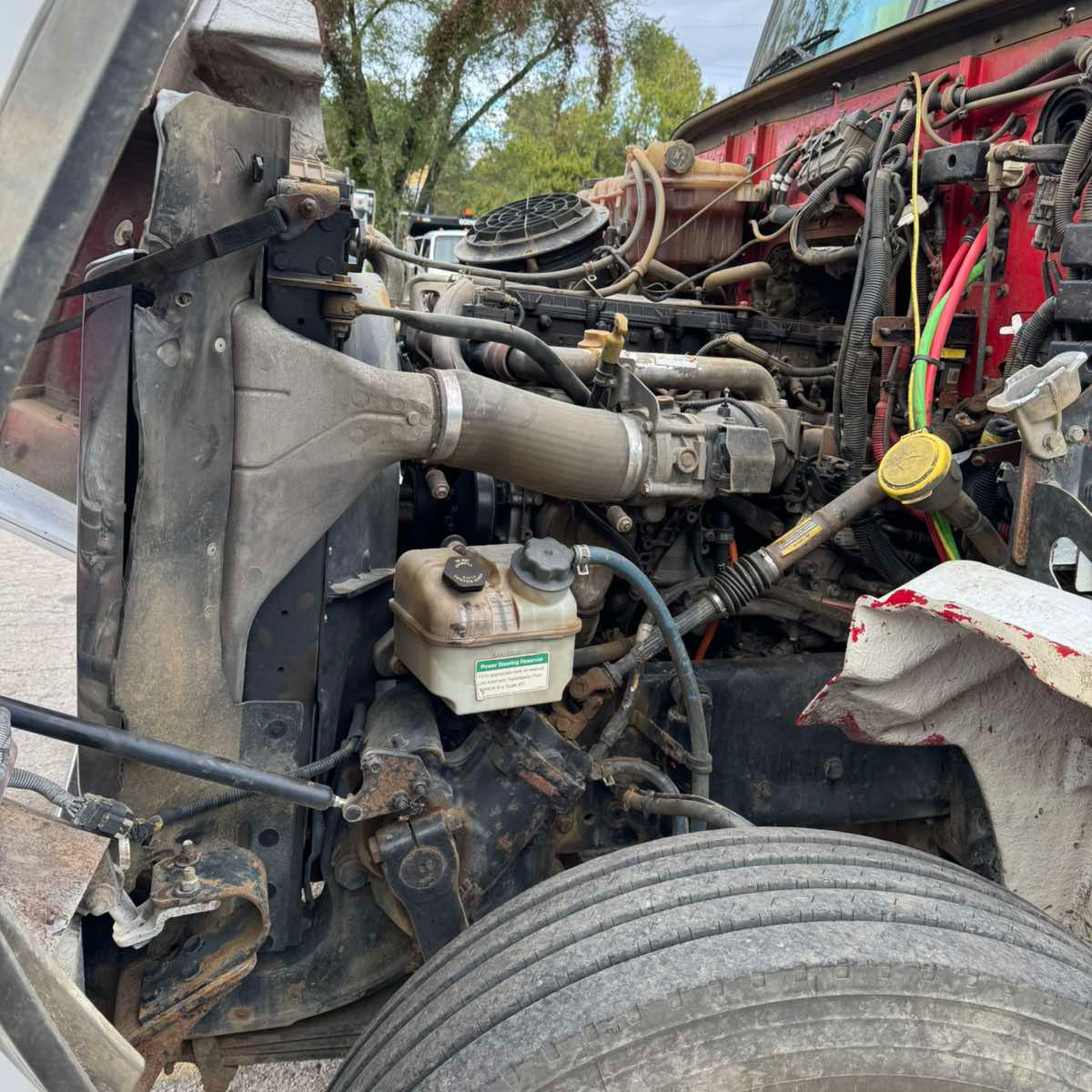 2016 Western Star 4700SF Quint-Axle Dump Truck