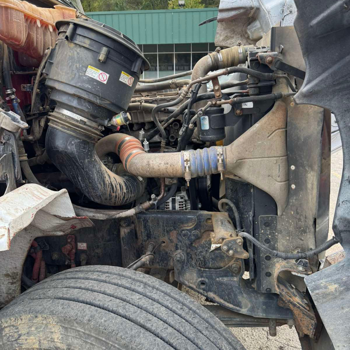 2016 Western Star 4700SF Quint-Axle Dump Truck