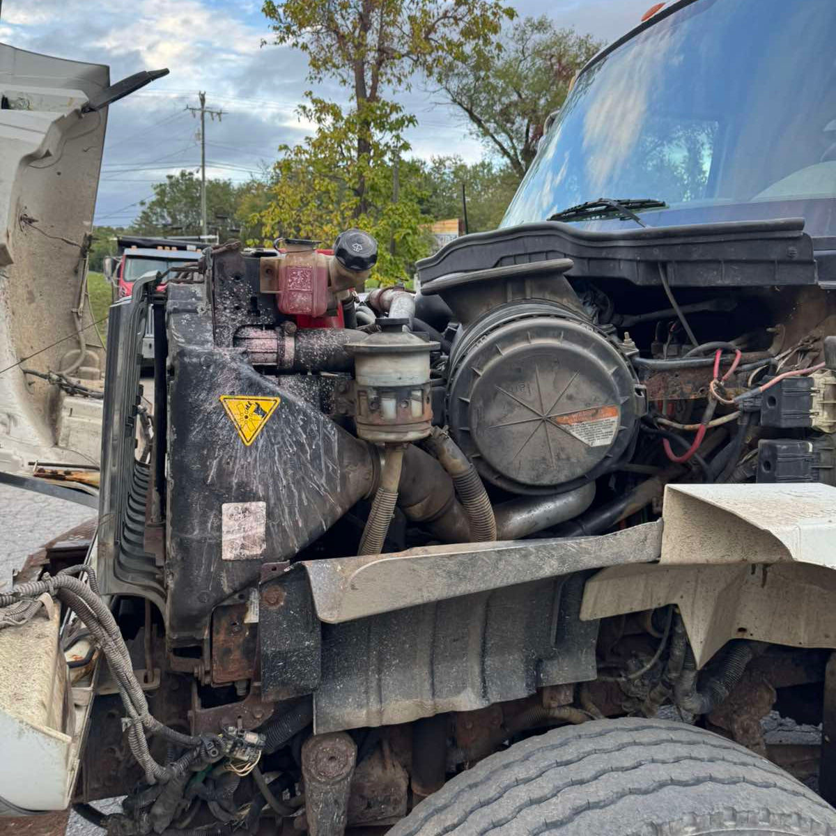 2010 International 7500 SFA 6X4 Tandem-Axle Dump Truck