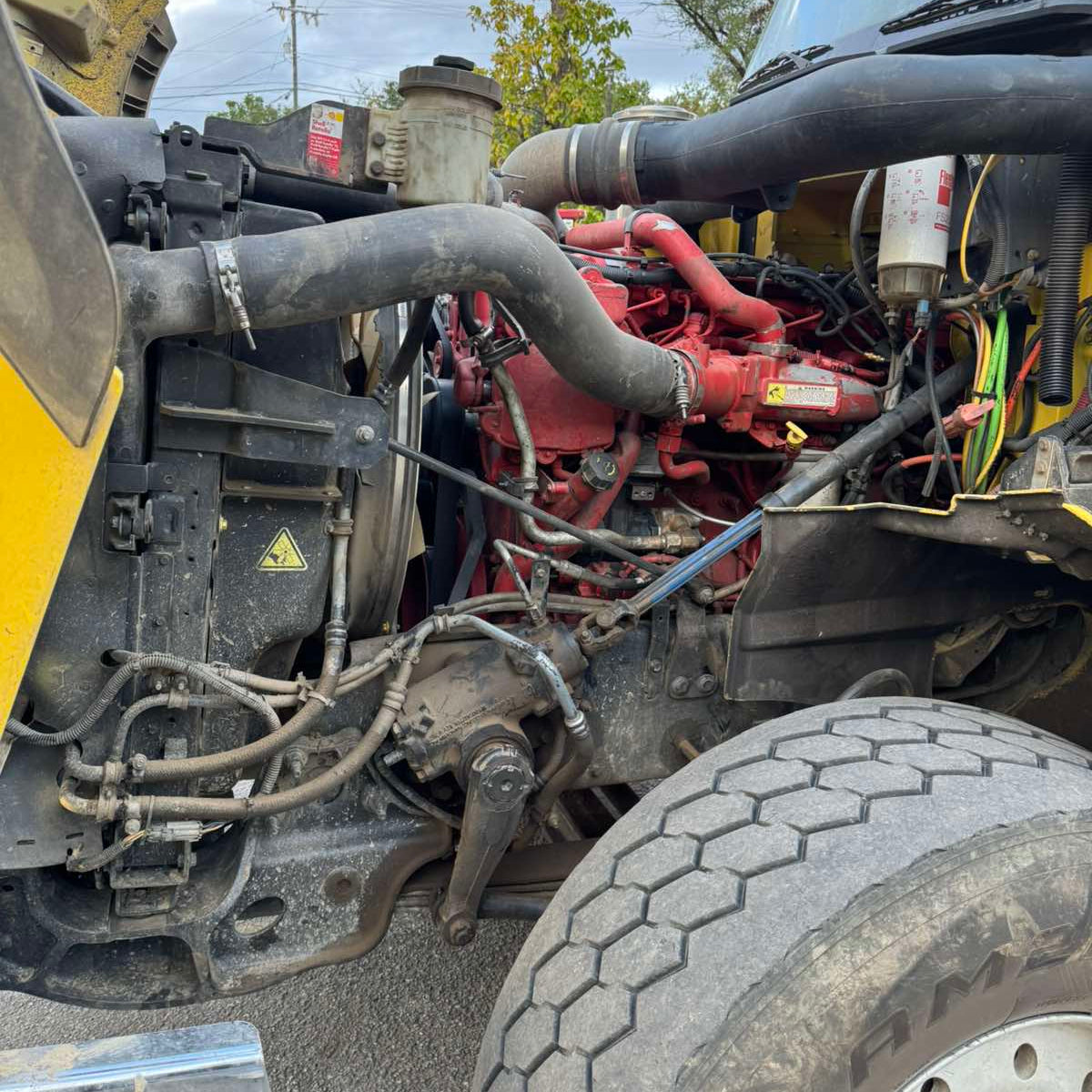 2017 International 5900i Quint-Axle Dump Truck