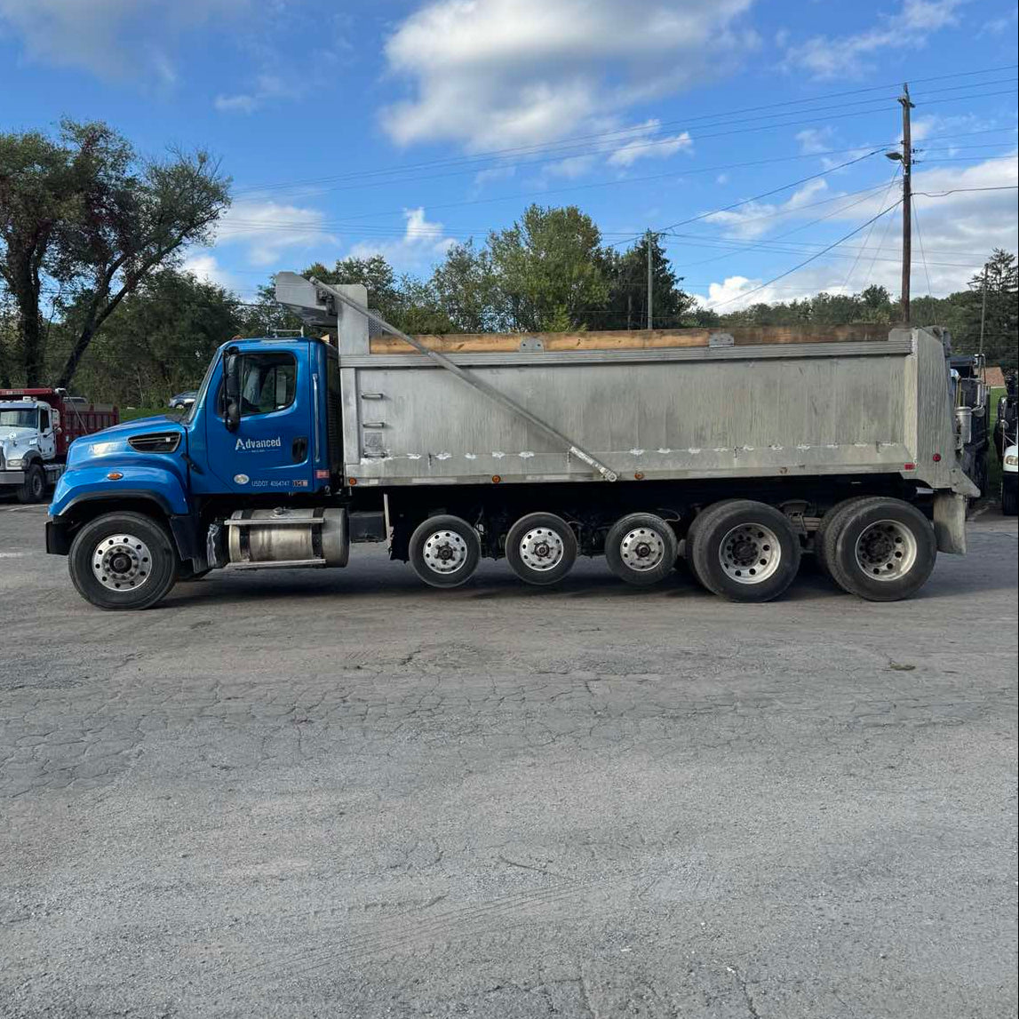 2016 Freightliner 114SD Quint-Axle Dump Truck