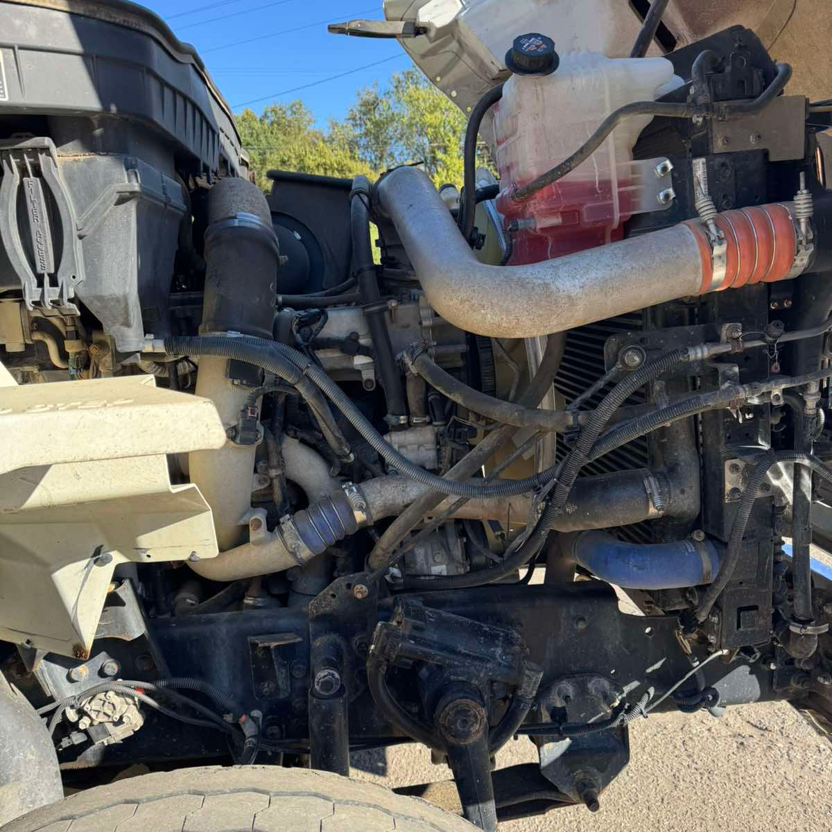 2013 International Work Star 7600 Tri-Axle Dump Truck