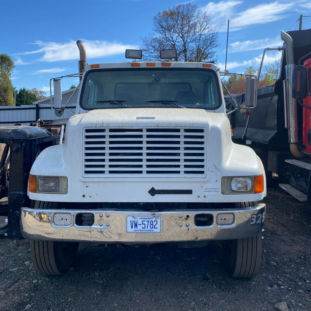 1999 International 4900 Quad-Axle Dump Truck