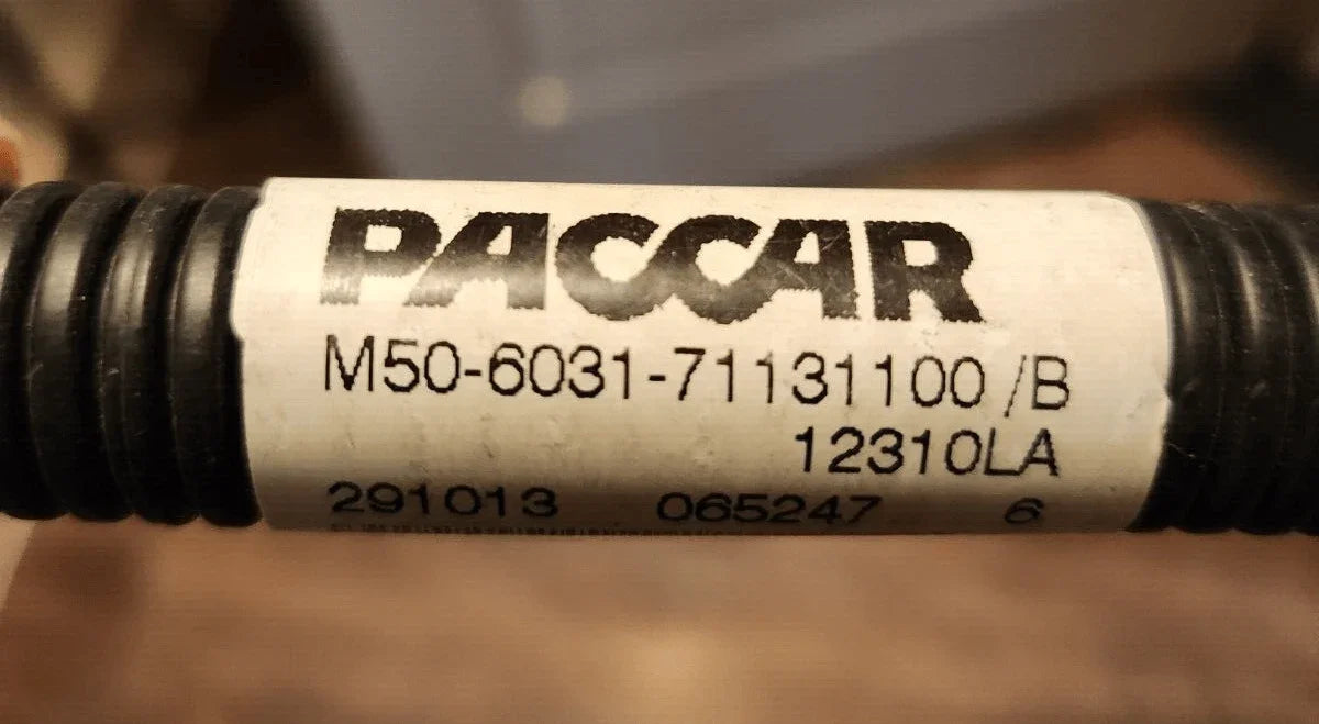 M50-6031-71131100 Genuine Peterbilt Def Diesel Exhaust Fluid Hose - Truck To Trailer